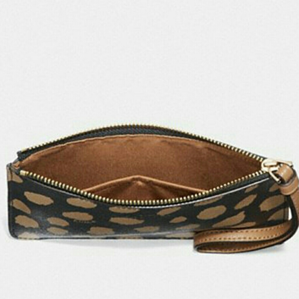🌷COACH BOXED WRISTLET🌷🌷 - Picture 2 of 8
